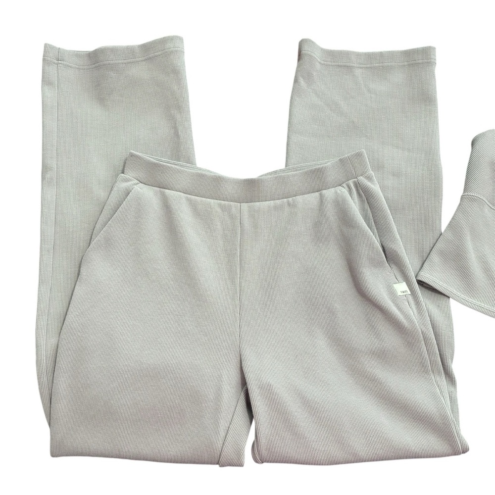 Vuori Aston rib top and pants - Picture 7 of 8